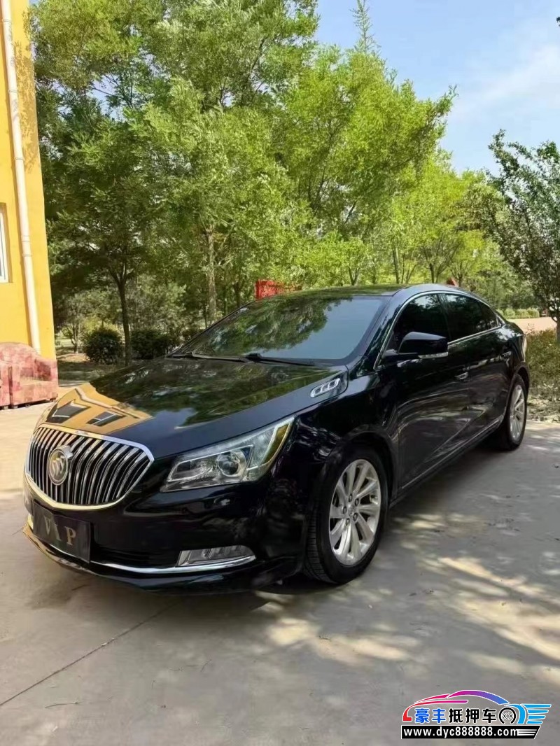 15年别克君越轿车抵押车出售