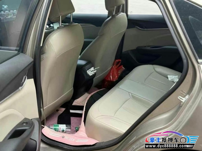 20年别克英朗轿车抵押车出售