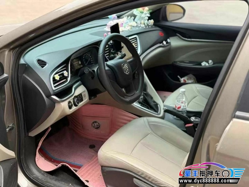 20年别克英朗轿车抵押车出售