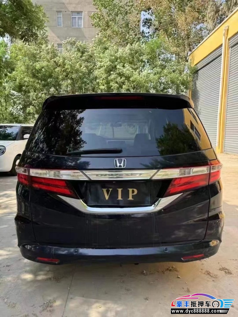 15年本田奥德赛轿车抵押车出售