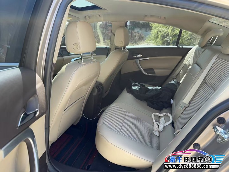 16年别克君威轿车抵押车出售