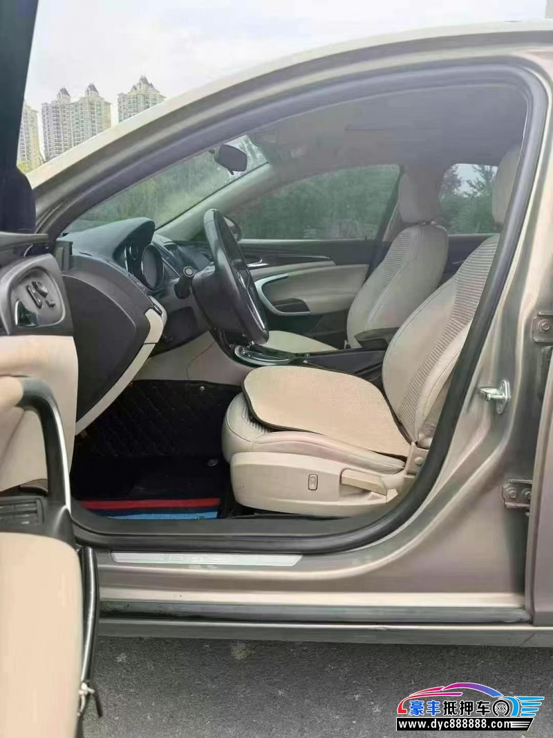 14年别克君威轿车抵押车出售