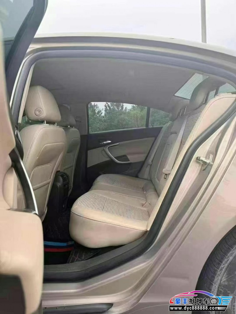 14年别克君威轿车抵押车出售