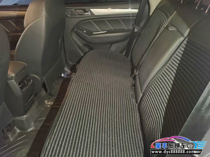 19年荣威RX5轿车抵押车出售