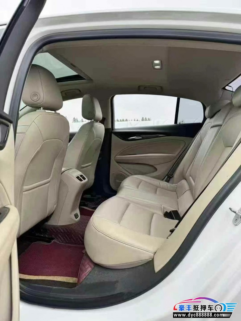 22年别克君威轿车抵押车出售