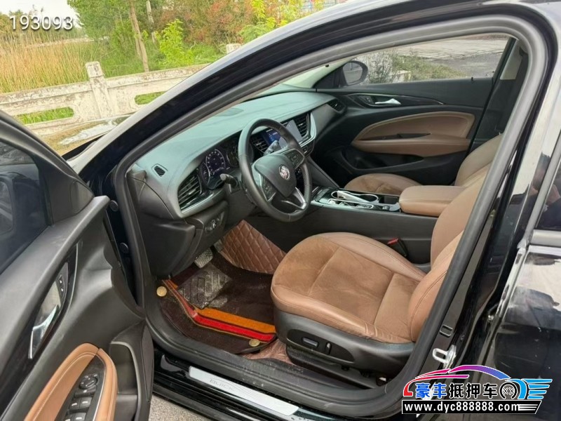 22年别克君威轿车抵押车出售