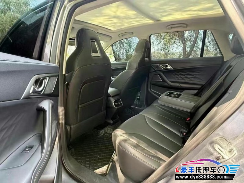 23年荣威RX5轿车抵押车出售