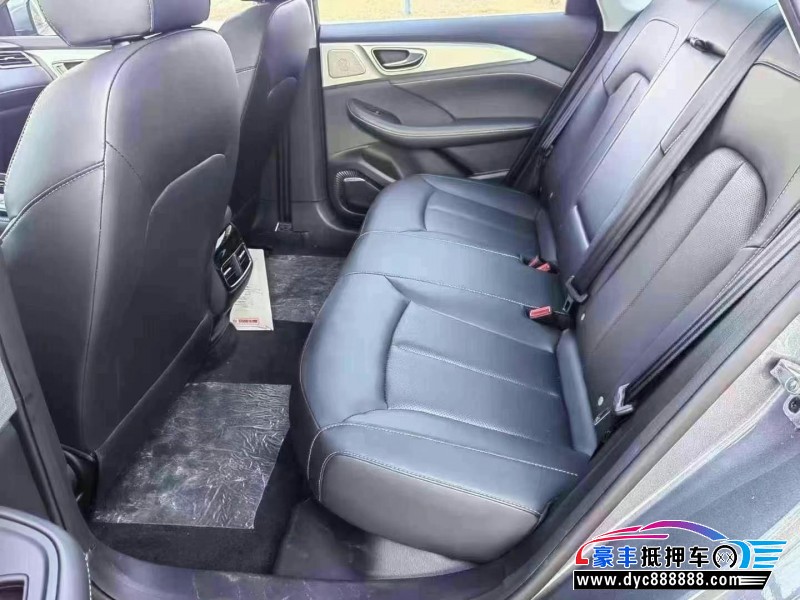 24年荣威i6轿车抵押车出售