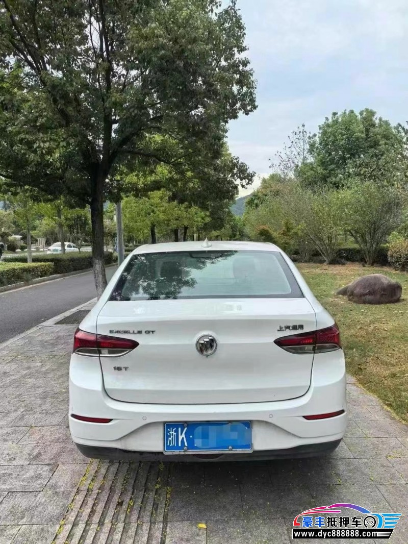 19年别克英朗轿车抵押车出售