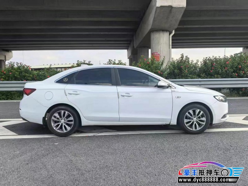 19年别克英朗轿车抵押车出售