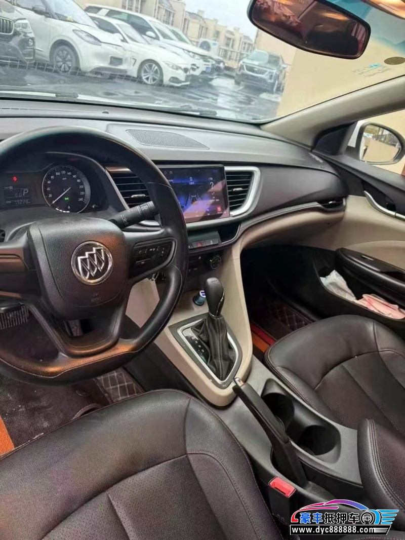 18年别克英朗轿车抵押车出售