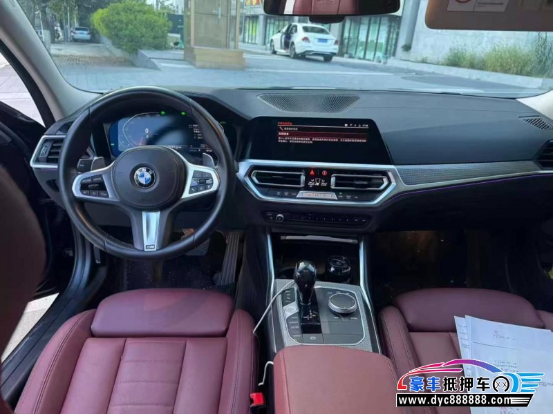 21年宝马3系轿车抵押车出售