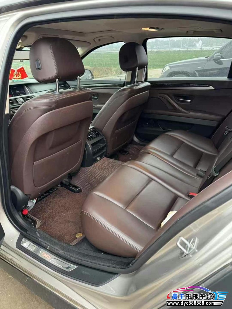 16年宝马5系轿车抵押车出售