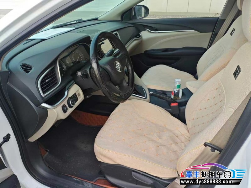 20年别克英朗轿车抵押车出售