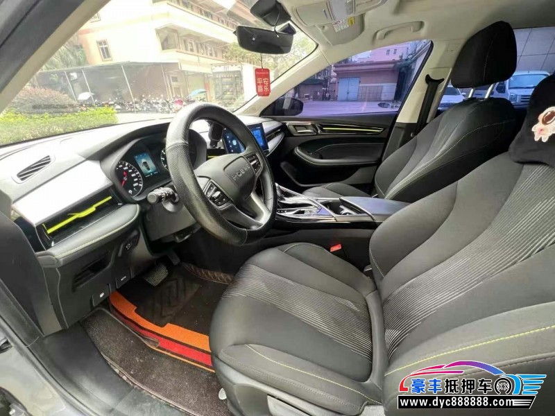 23年荣威i5轿车抵押车出售