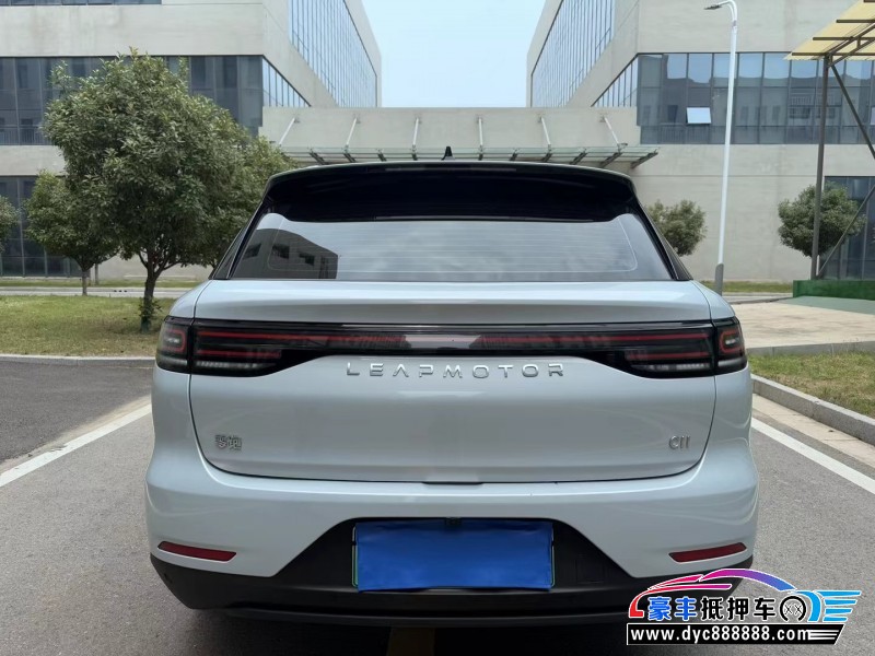 23年零跑C11轿车抵押车出售