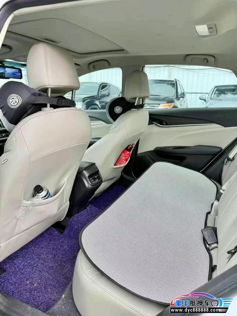 19年别克英朗轿车抵押车出售