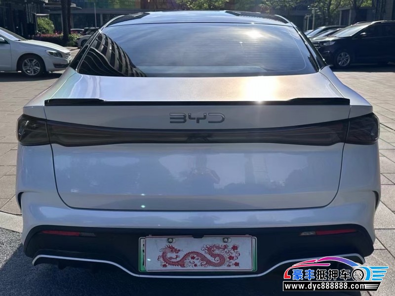 24年比亚迪海豹轿车抵押车出售