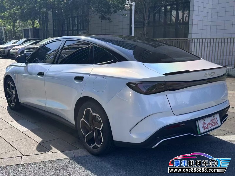 24年比亚迪海豹轿车抵押车出售