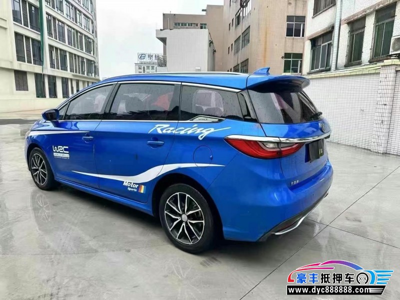 18年比亚迪宋轿车抵押车出售