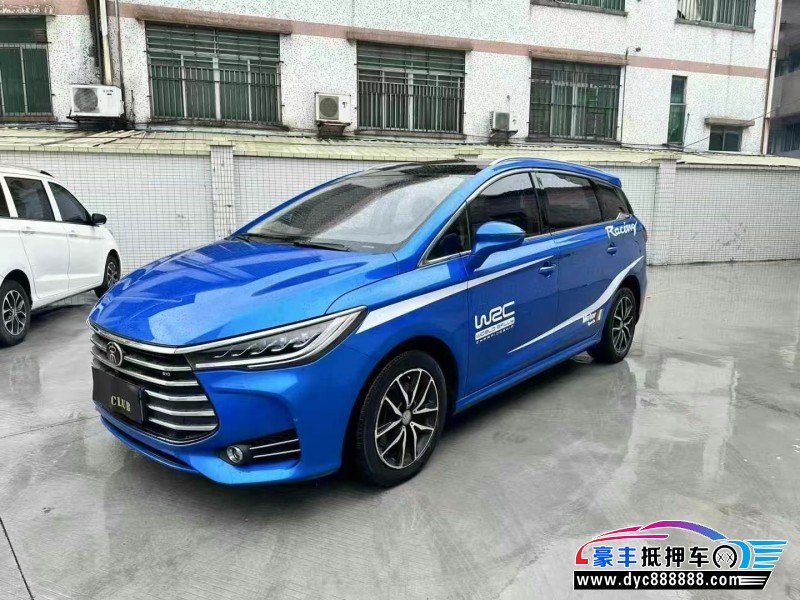 18年比亚迪宋轿车抵押车出售