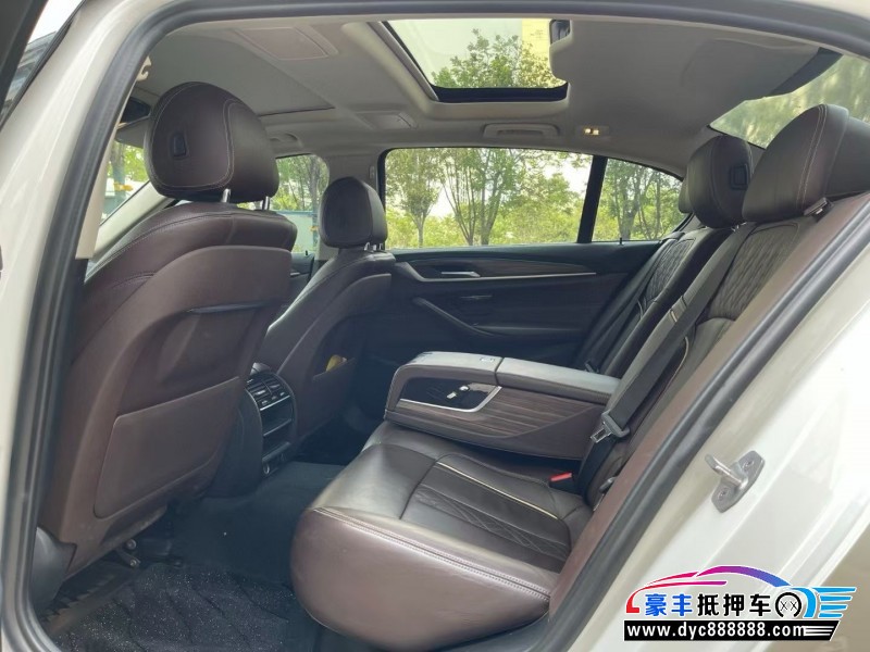 19年宝马5系轿车抵押车出售