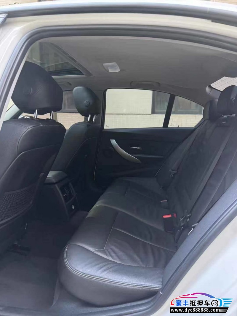 14年宝马3系轿车抵押车出售