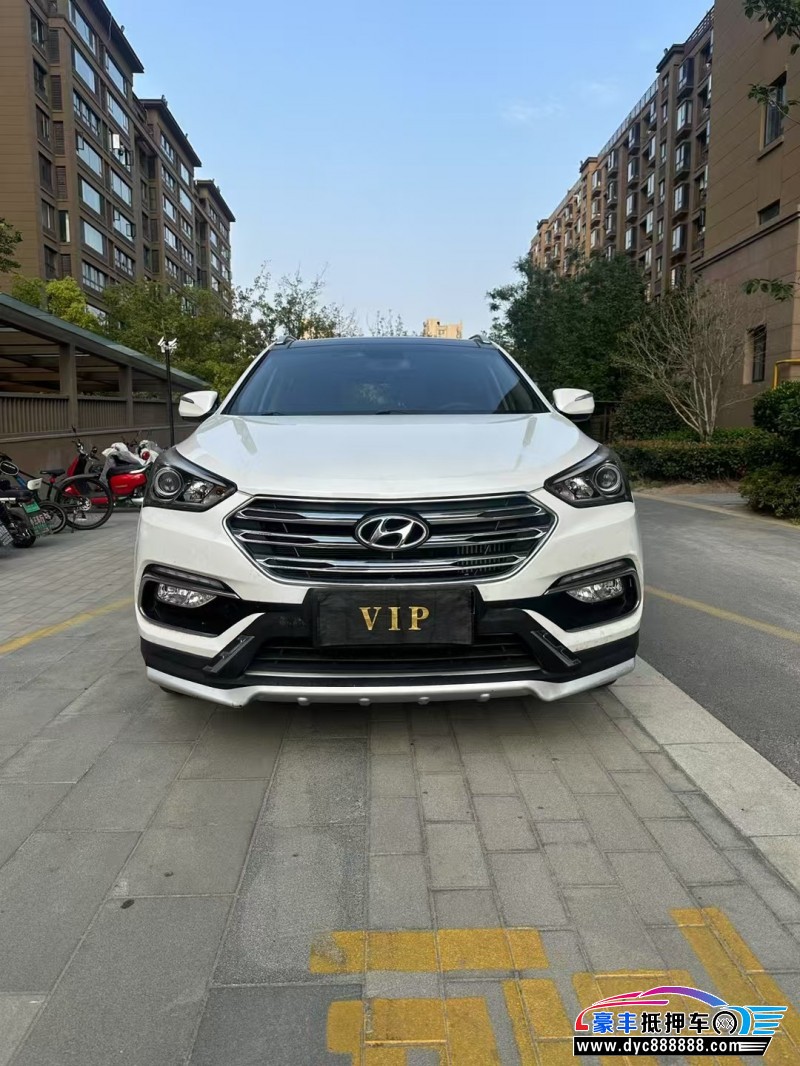 18年现代新胜达SUV抵押车出售