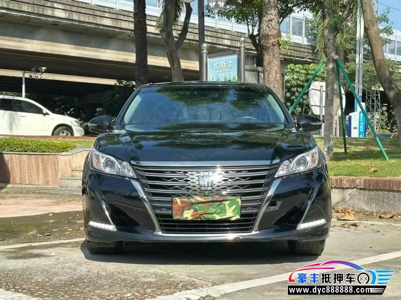 20年丰田皇冠轿车抵押车出售