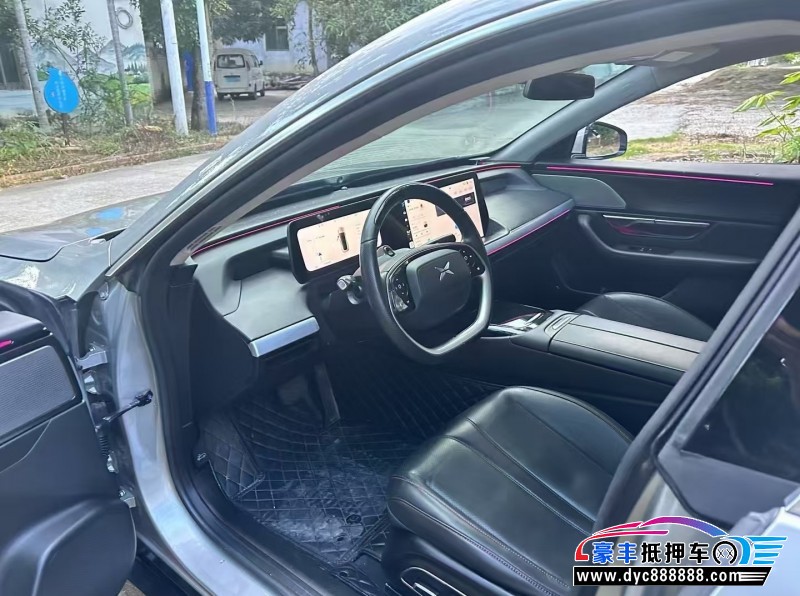 22年小鹏汽车P7轿车抵押车出售