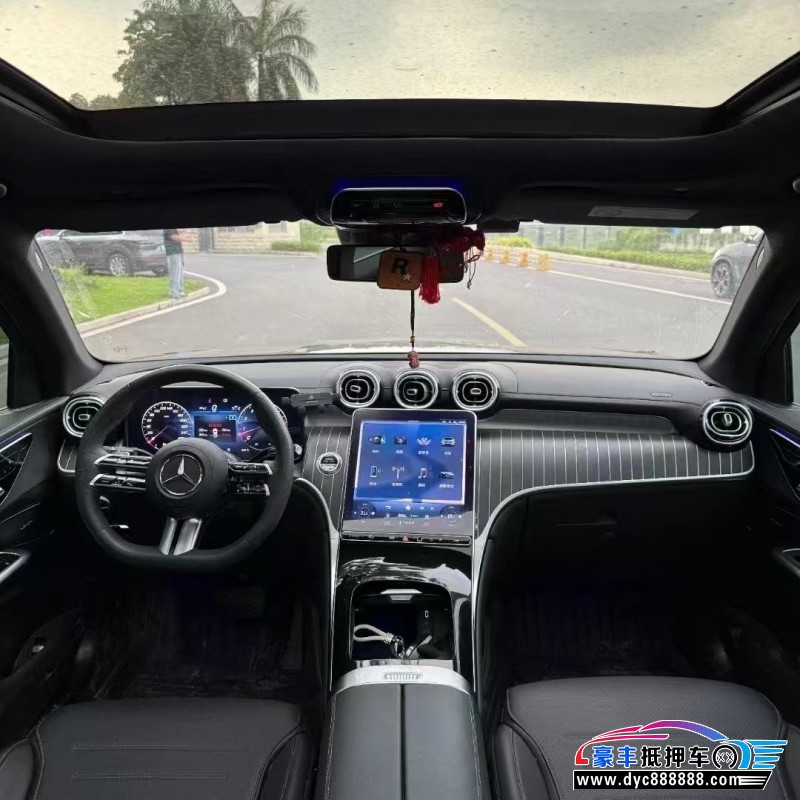 23年奔驰GLC轿车抵押车出售