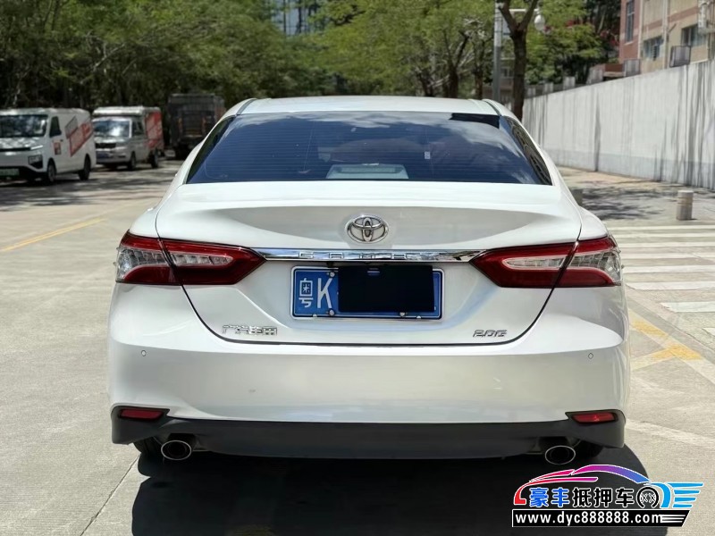 20年丰田凯美瑞轿车抵押车出售