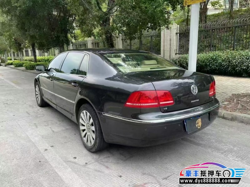 10年大众辉腾轿车抵押车出售