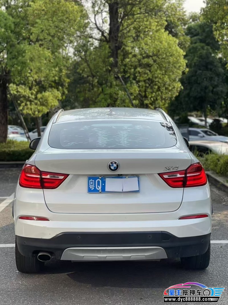 17年宝马X4轿车抵押车出售