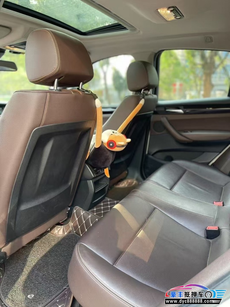 17年宝马X4轿车抵押车出售