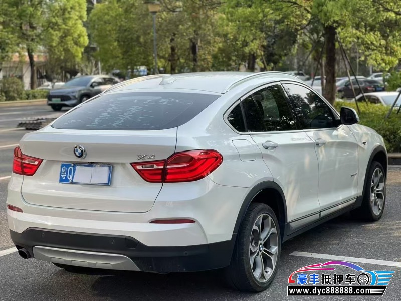 17年宝马X4轿车抵押车出售