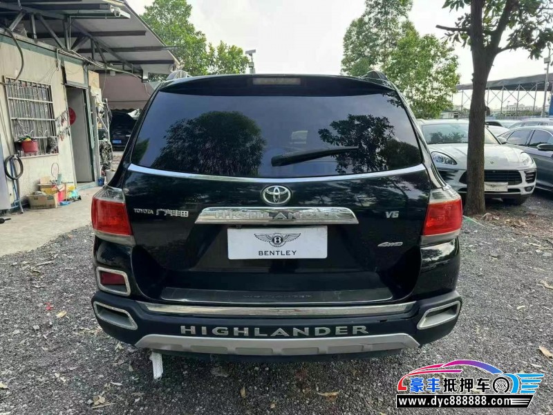 13年丰田汉兰达轿车抵押车出售