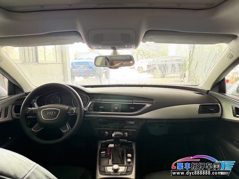 14年奥迪A7轿车抵押车出售