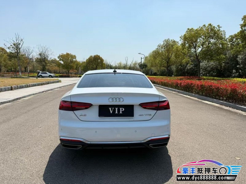 21年奥迪A5轿车抵押车出售