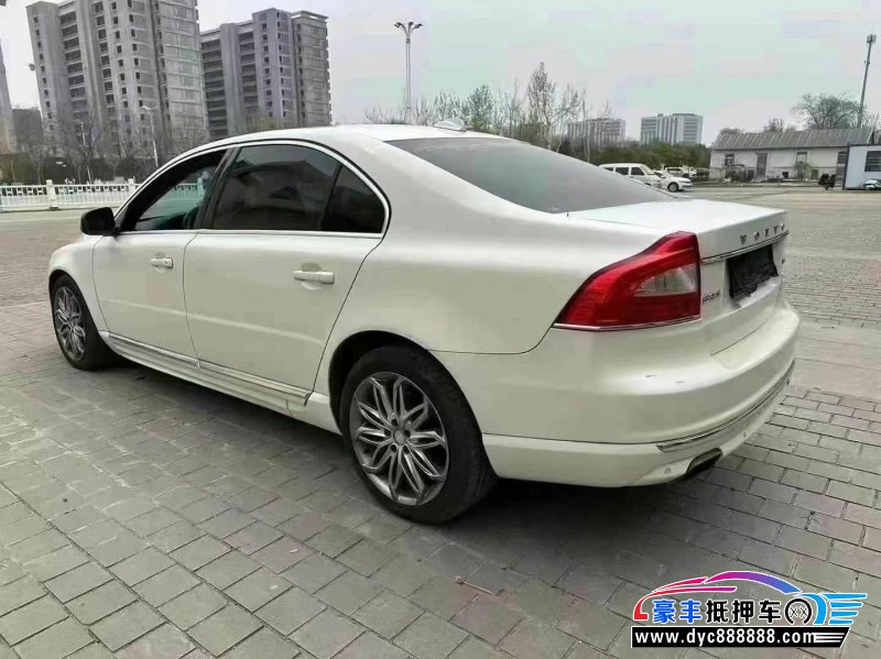 14年沃尔沃S80轿车抵押车出售