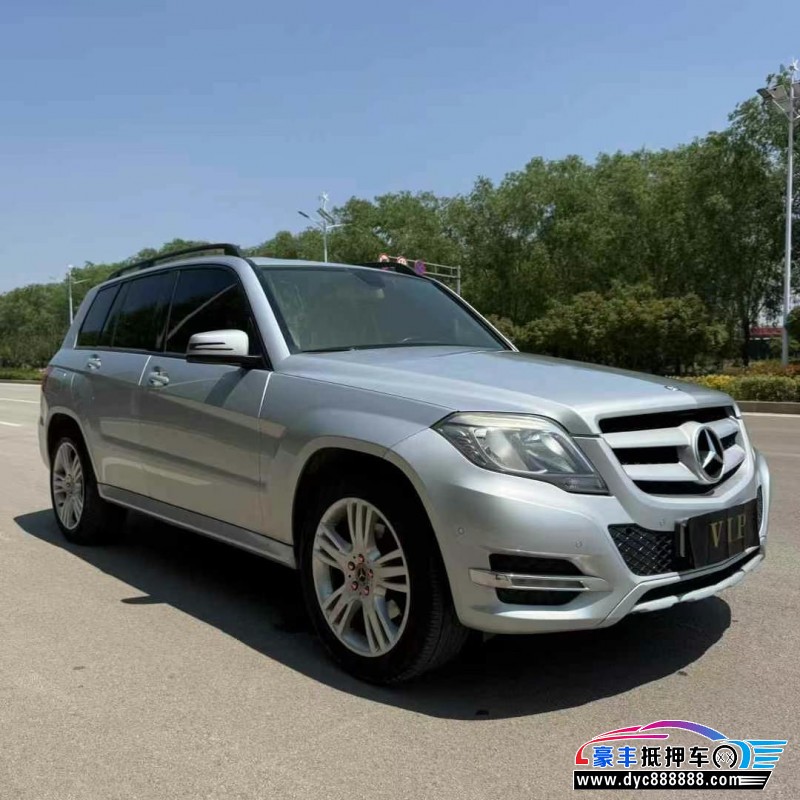 13年奔驰GLK轿车抵押车出售