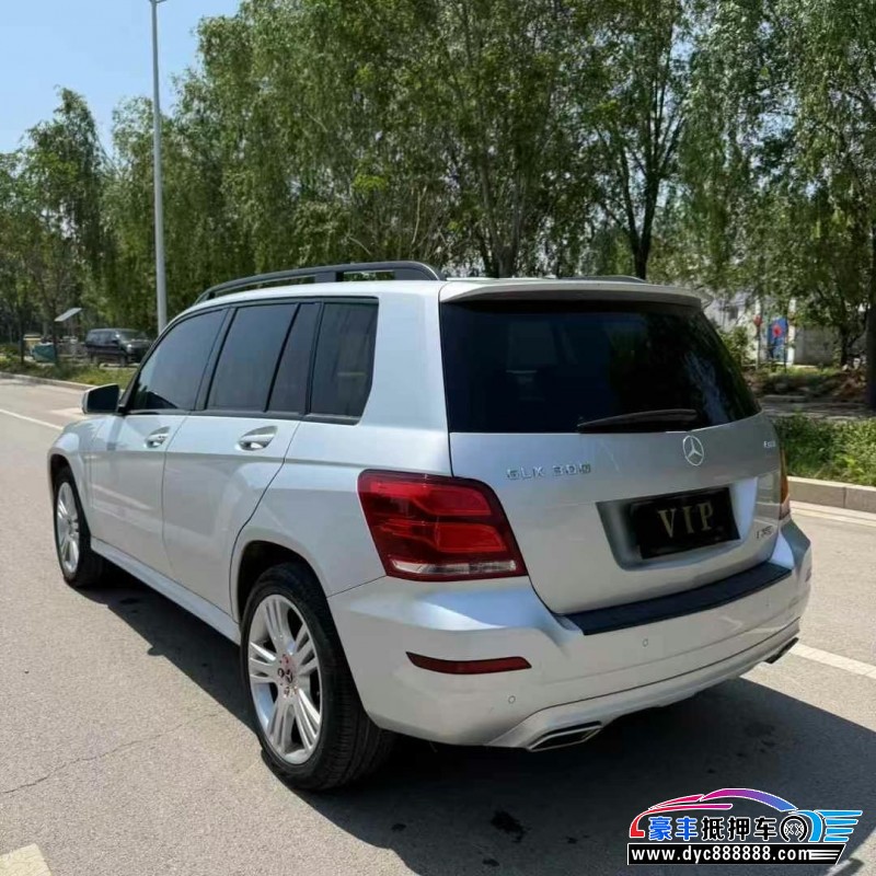 13年奔驰GLK轿车抵押车出售