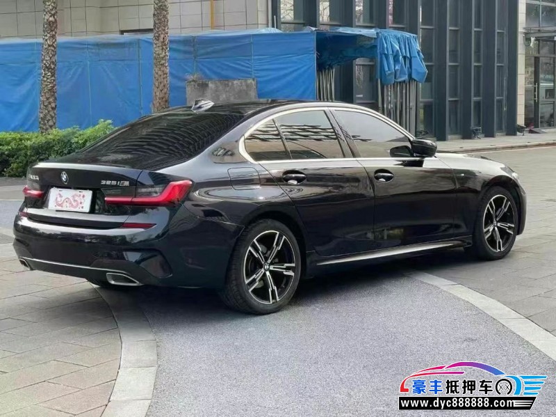21年宝马3系轿车抵押车出售