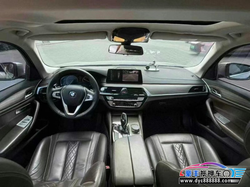 19年宝马5系轿车抵押车出售