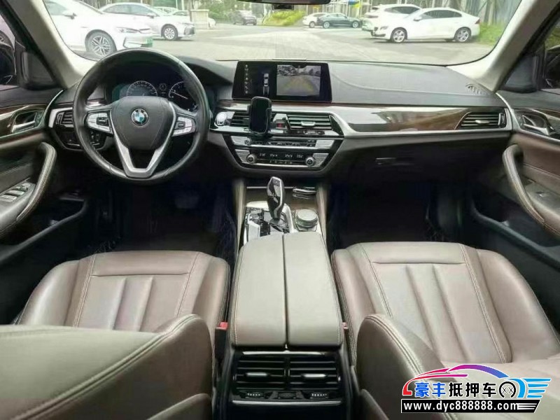 20年宝马5系轿车抵押车出售