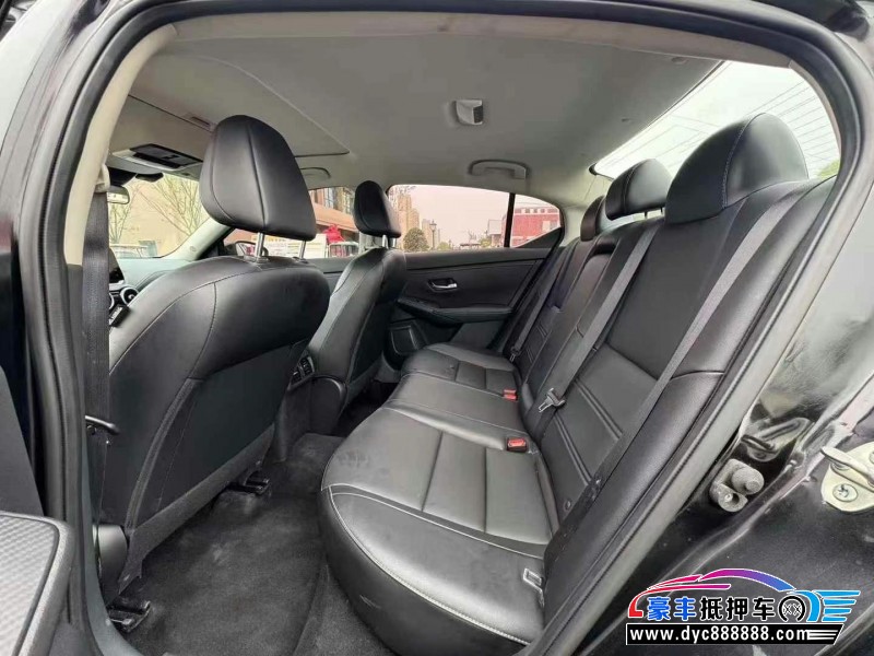 22年日产轩逸轿车抵押车出售