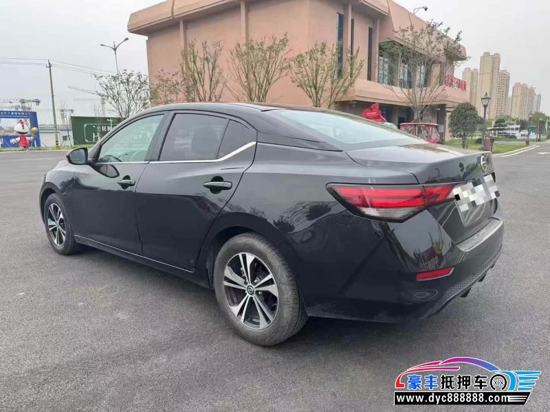 22年日产轩逸轿车抵押车出售