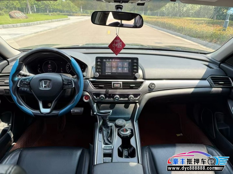 19年本田雅阁轿车抵押车出售