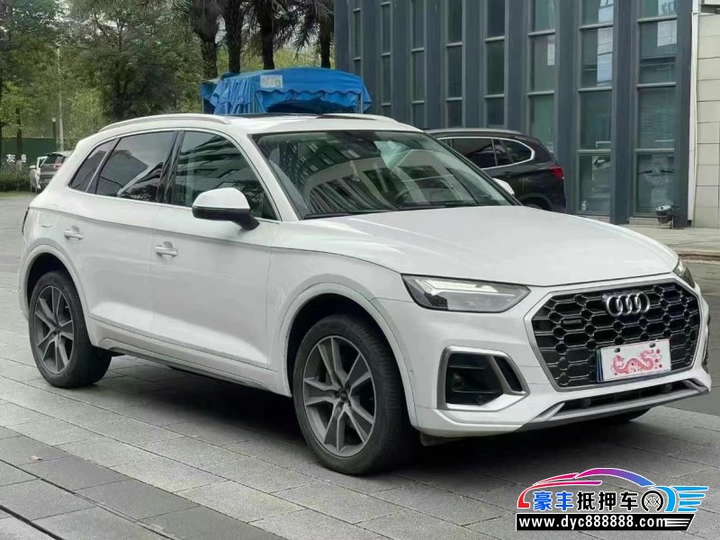 22年奥迪Q5轿车抵押车出售