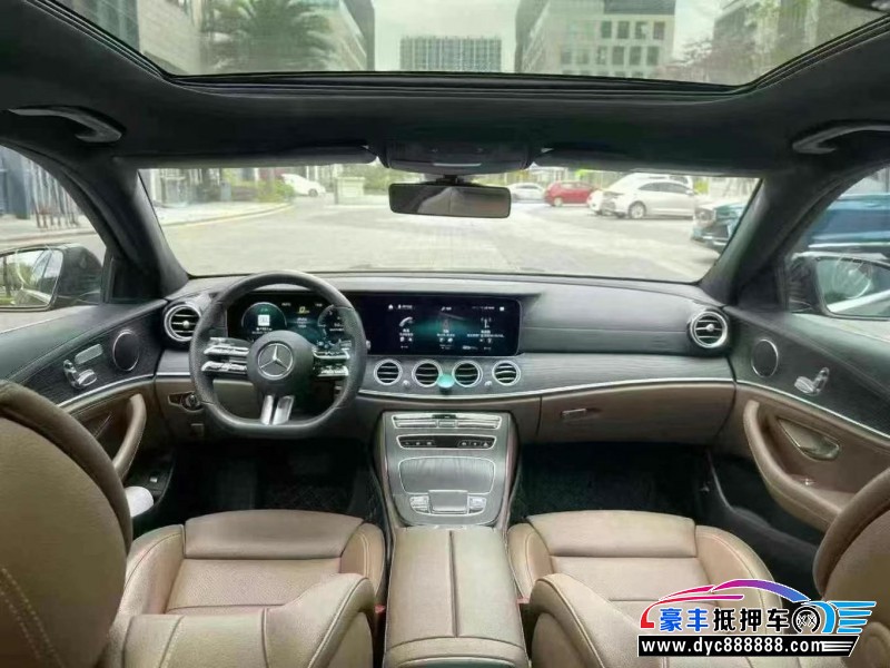 22年奔驰E轿车抵押车出售